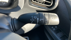 Toyota Yaris 1.5 Hybrid Icon 5dr CVT Hybrid Hatchback